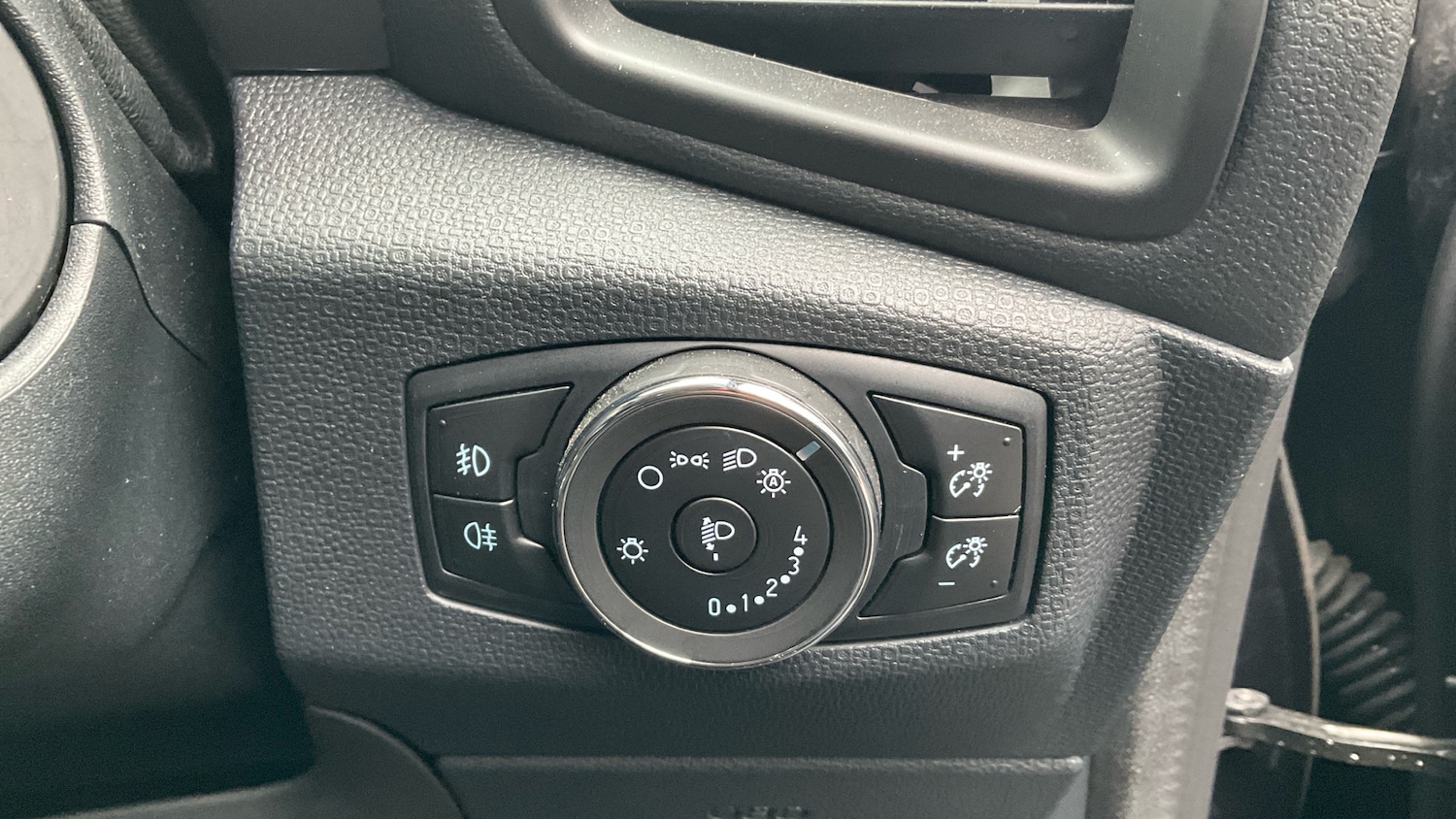 Used Ford Ecosport 2023 for sale - 77707042: Photo 29