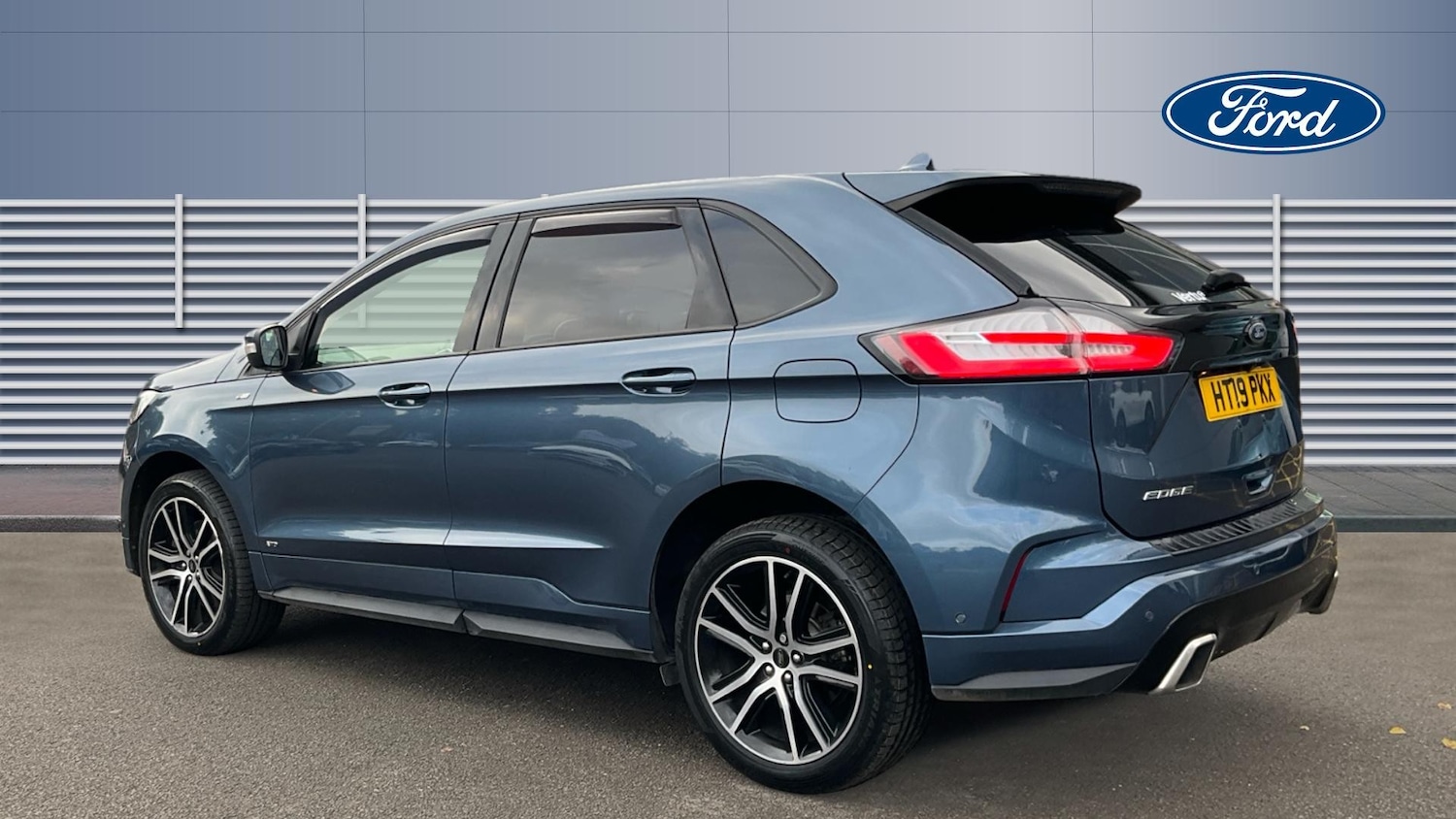 Used Ford Edge 2019 for sale - 76504438: Photo 2