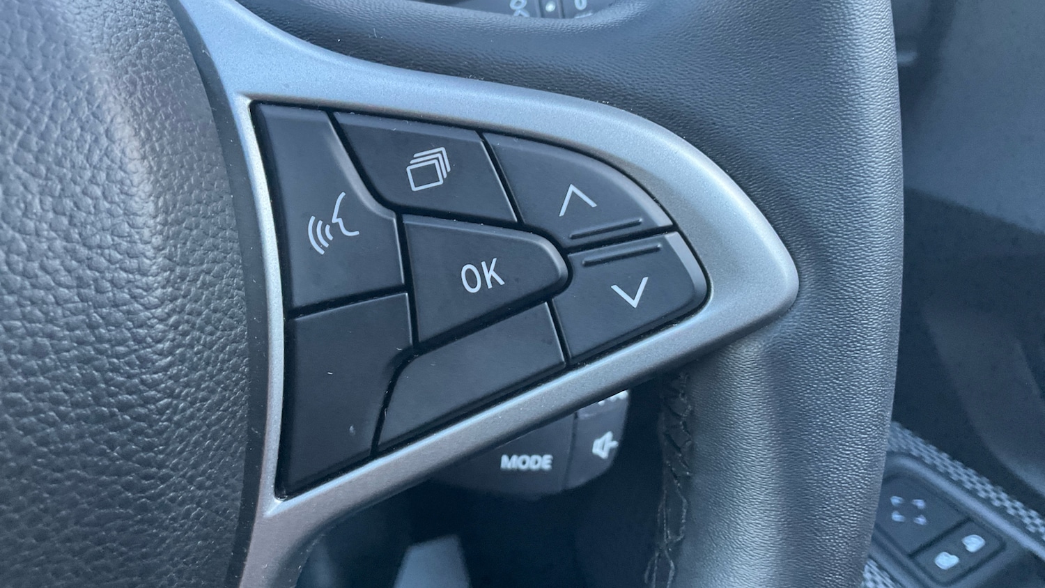 Used Dacia Sandero Stepway 2023 for sale - 76614681: Photo 28