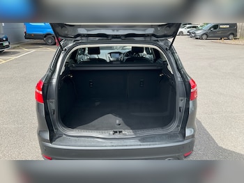 Used Ford Focus 2016 for sale - 78826203: Photo