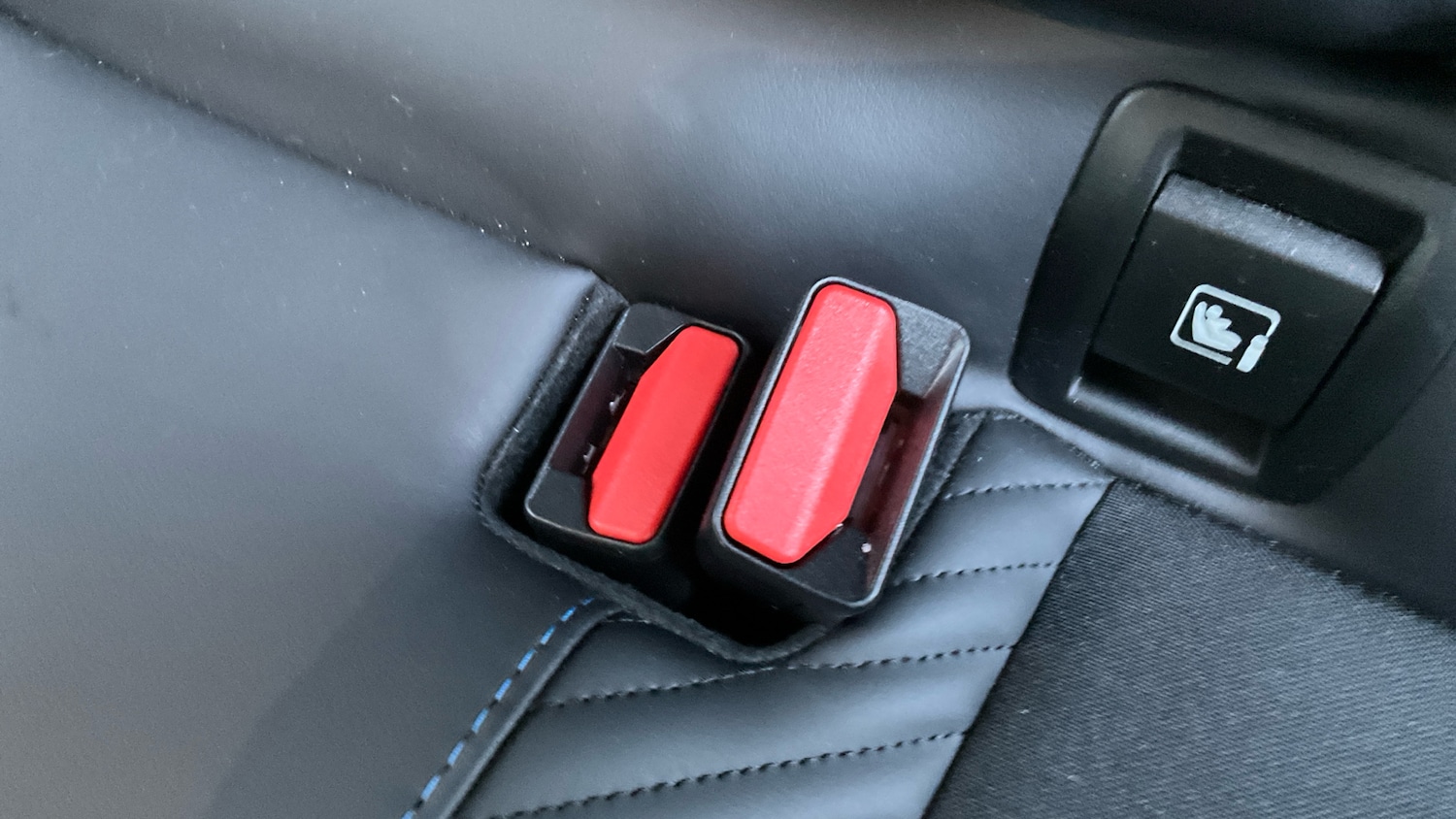 Used Renault Clio 2024 for sale - 77945935: Photo 17