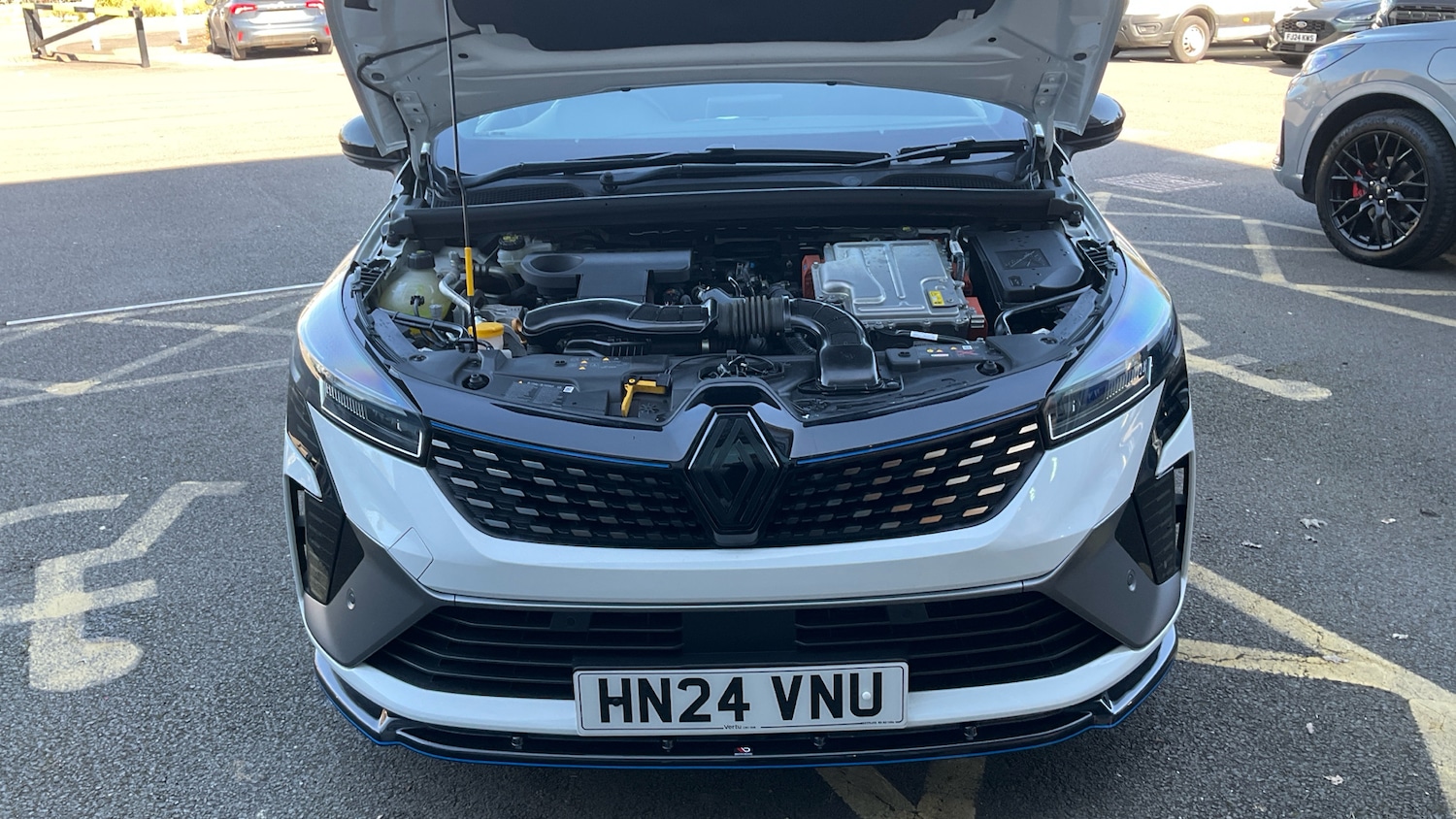 Used Renault Clio 2024 for sale - 77945935: Photo 8