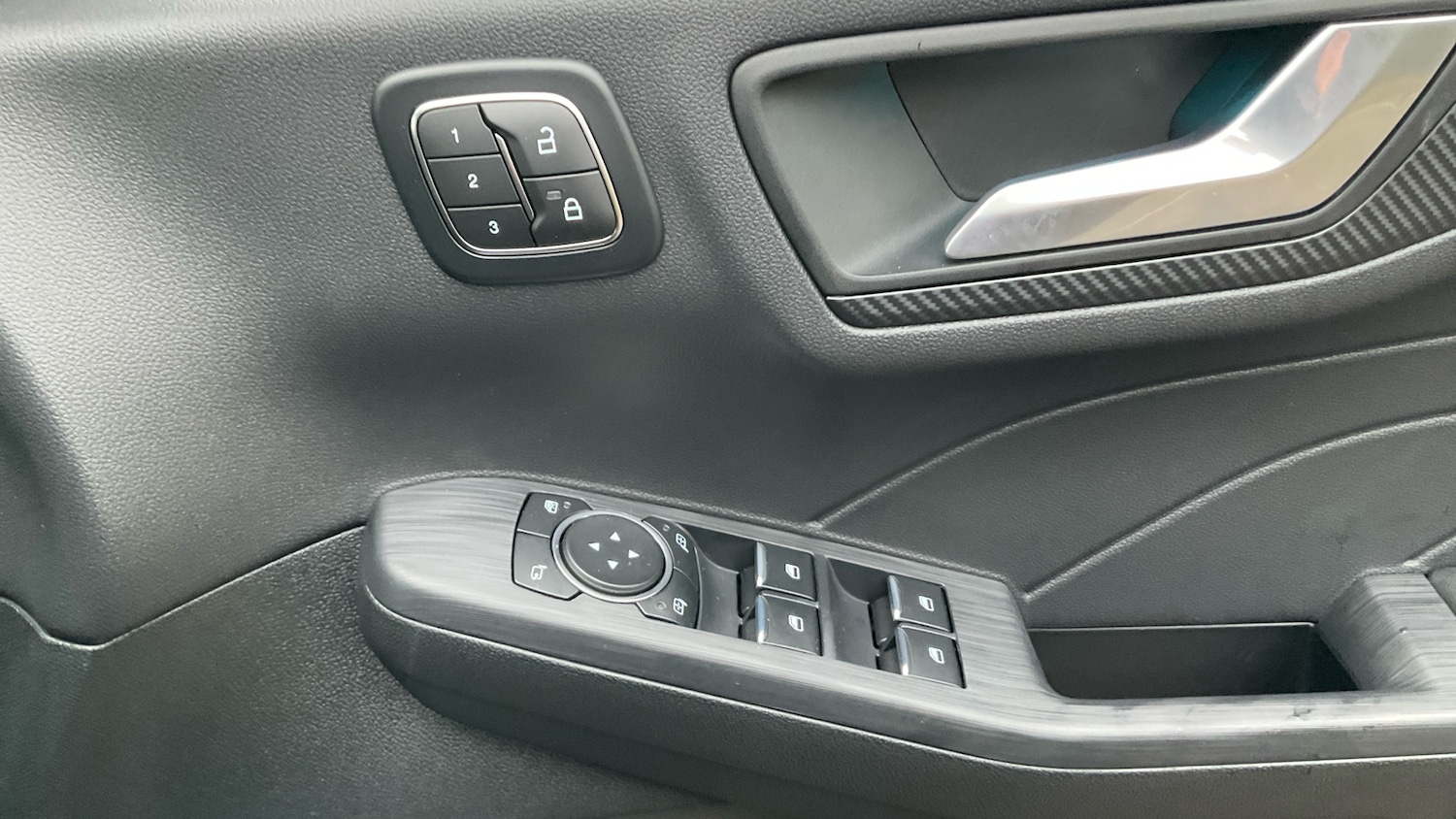 Used Ford Kuga 2025 for sale - 77079457: Photo 32