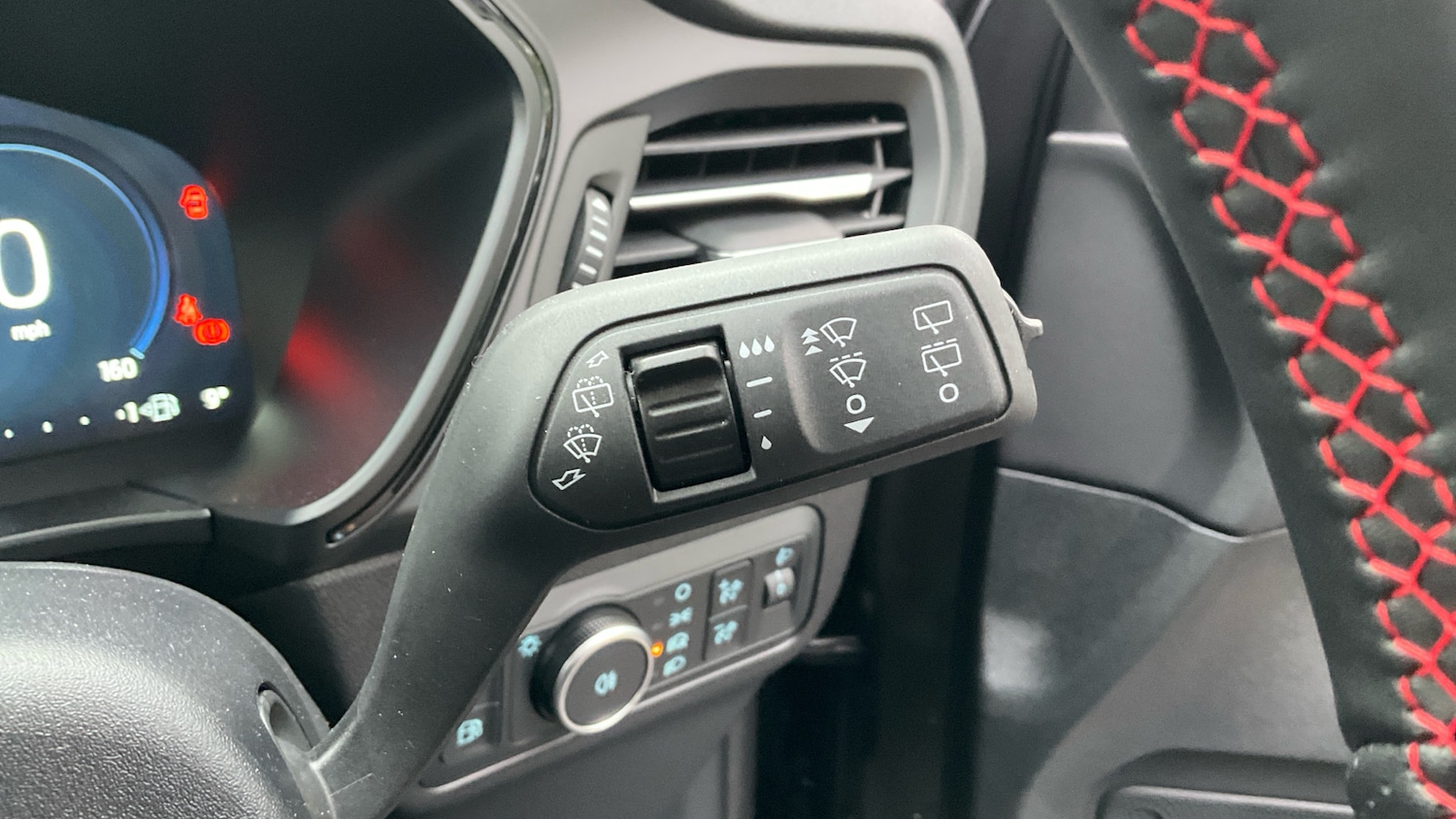 Used Ford Kuga 2025 for sale - 77079457: Photo 39