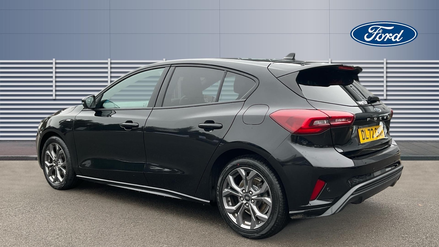 Used Ford Focus 2023 for sale - 77789069: Photo 2