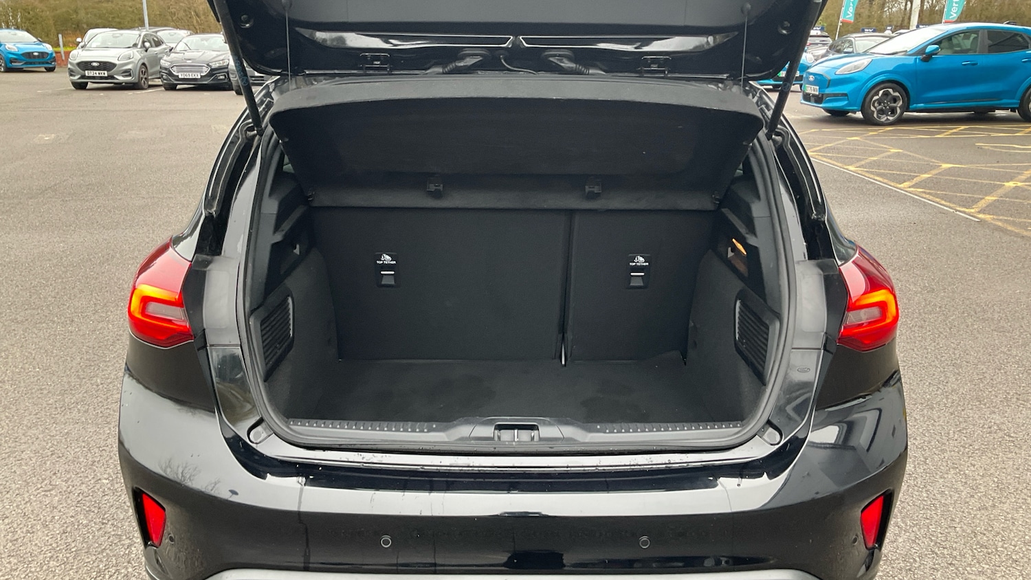 Used Ford Focus 2023 for sale - 77789069: Photo 4