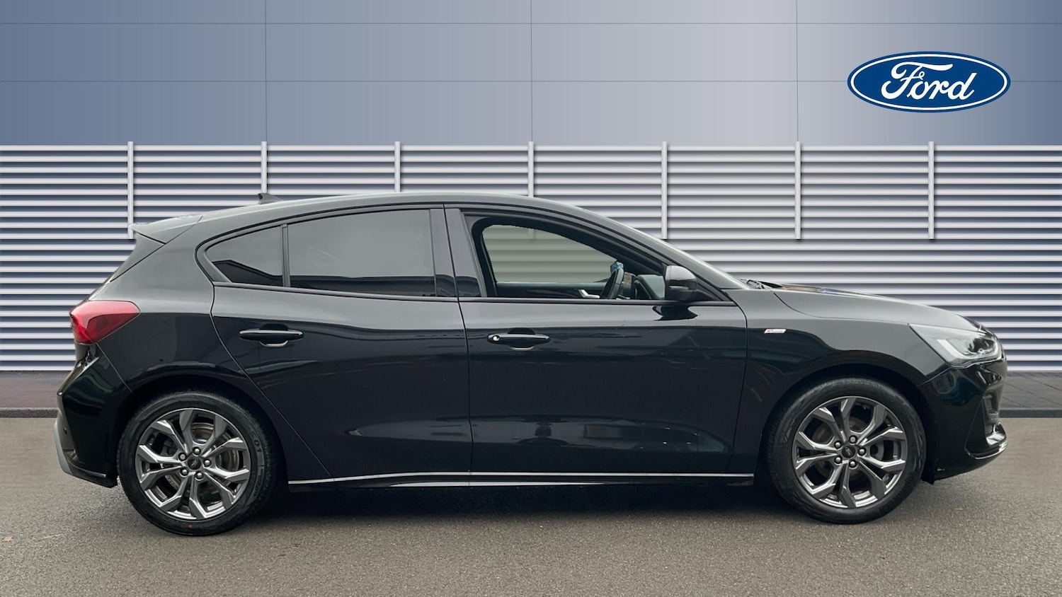 Used Ford Focus 2023 for sale - 77789069: Photo 5