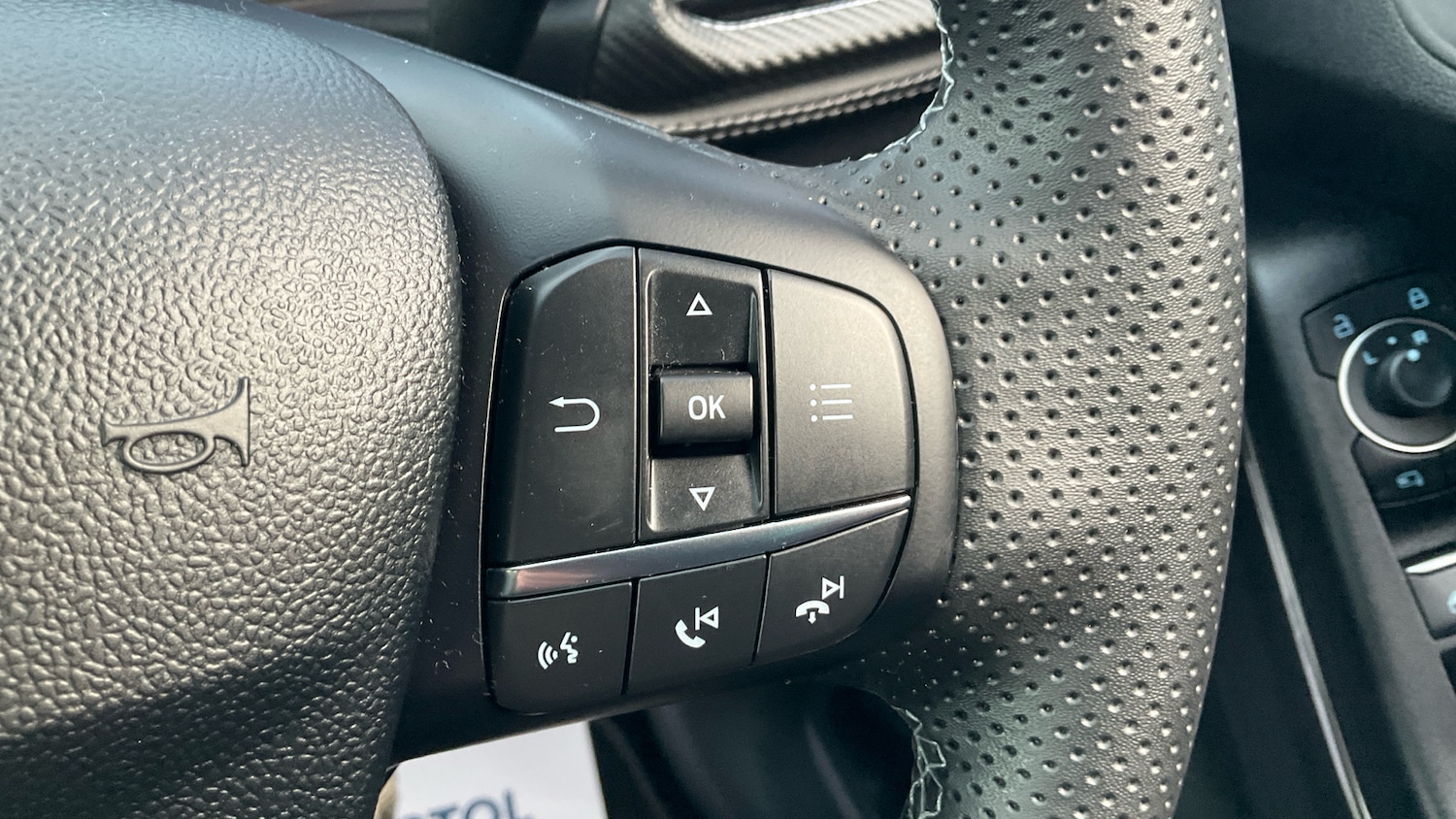 Used Ford Puma 2023 for sale - 76505517: Photo 40