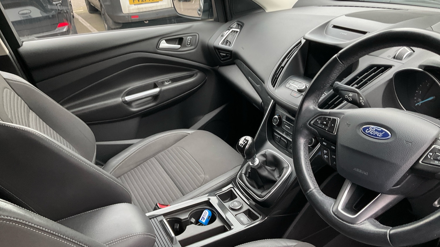 Used Ford Kuga 2017 for sale - 77601930: Photo 14