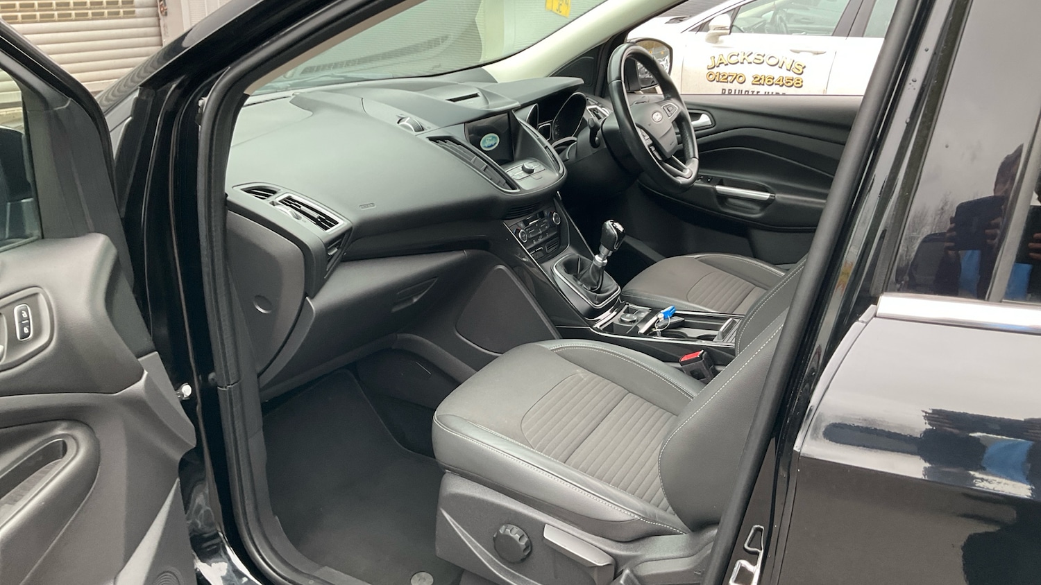 Used Ford Kuga 2017 for sale - 77601930: Photo 19