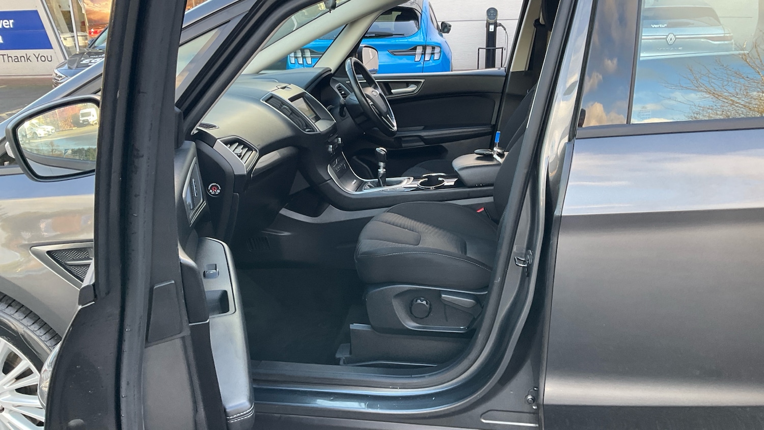 Used Ford S-Max 2019 for sale - 77099840: Photo 19