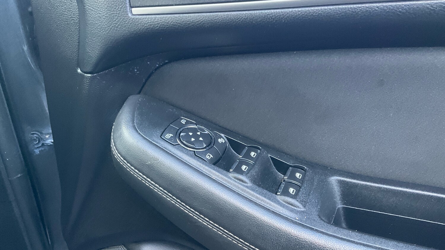 Used Ford S-Max 2019 for sale - 77099840: Photo 30