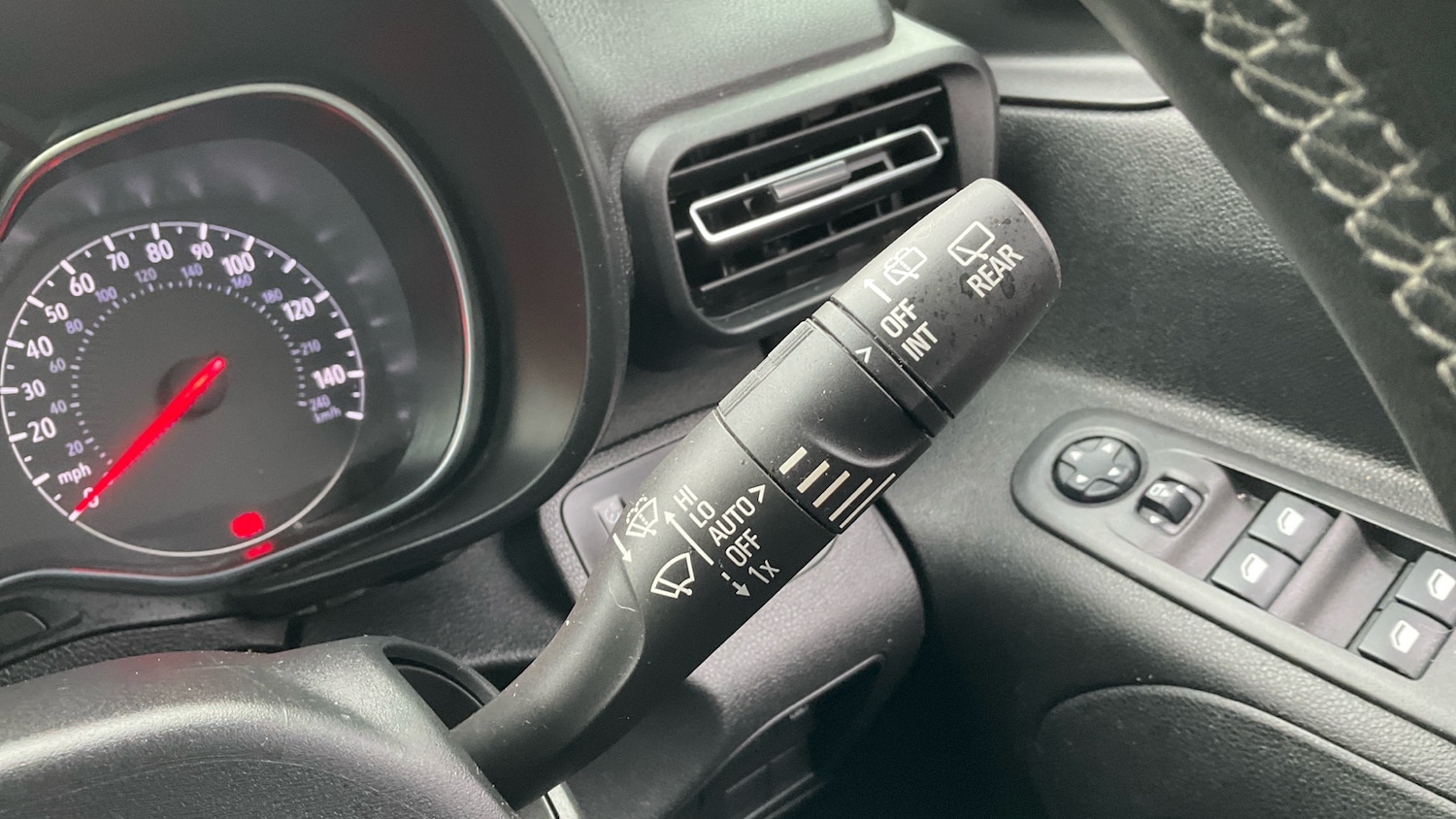 Used Vauxhall Combo Life 2020 for sale - 78217897: Photo 32