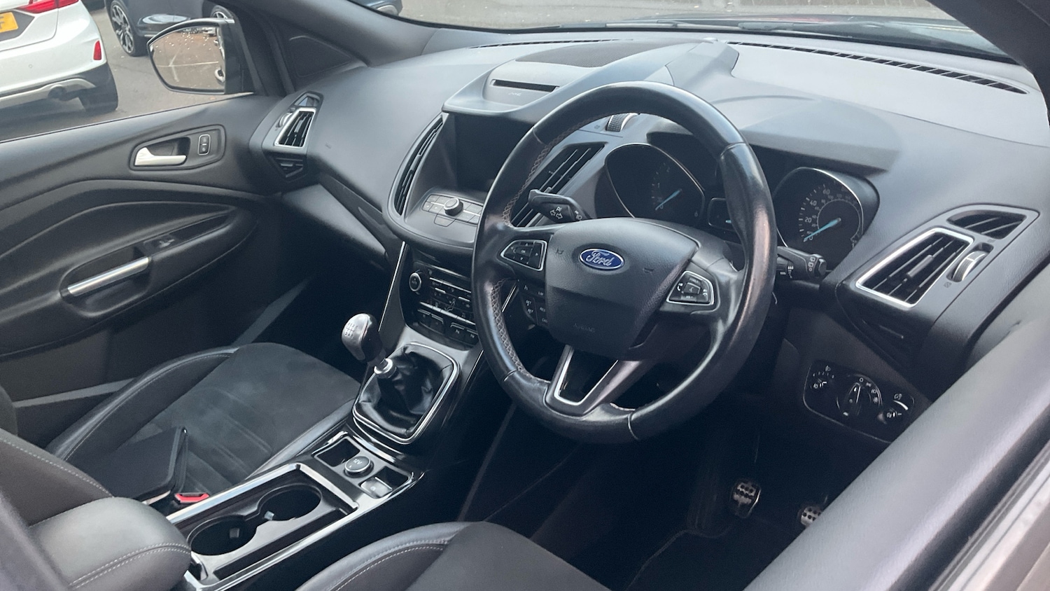 Used Ford Kuga 2017 for sale - 76918788: Photo 11