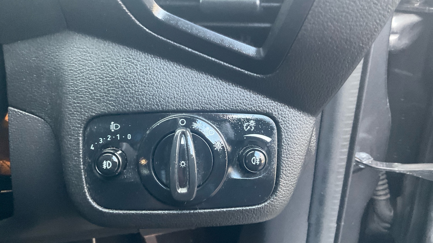 Used Ford Kuga 2017 for sale - 76918788: Photo 33