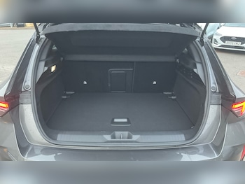 Used Vauxhall Astra 2024 for sale - 77353563: Photo