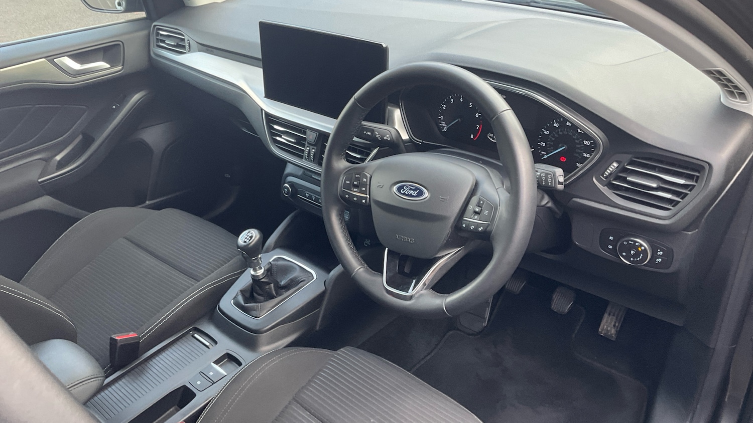 Used Ford Focus 2023 for sale - 76374037: Photo 11