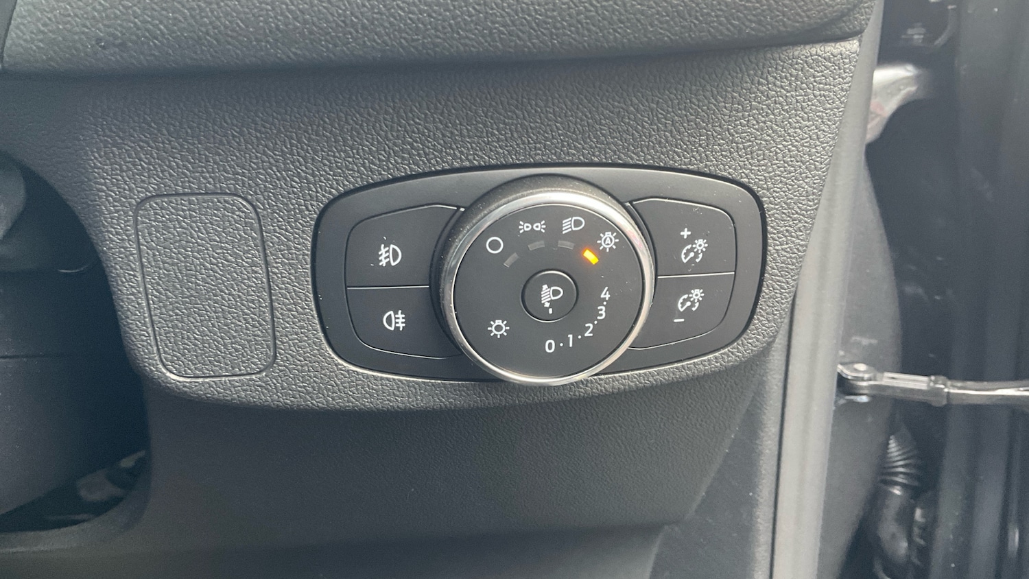 Used Ford Focus 2023 for sale - 76374037: Photo 30