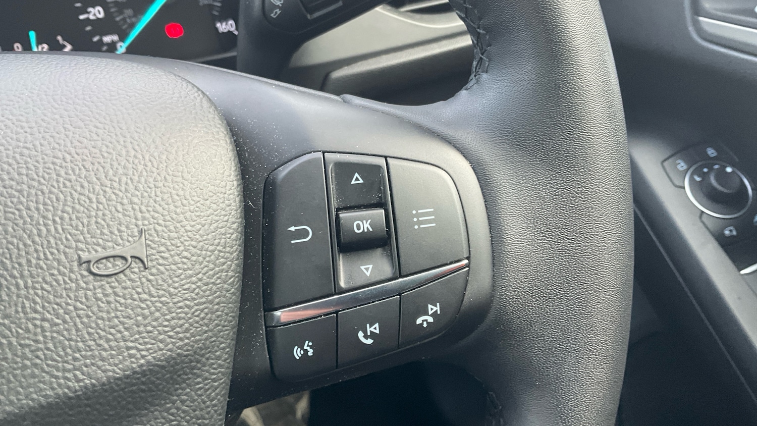 Used Ford Focus 2023 for sale - 76374037: Photo 32