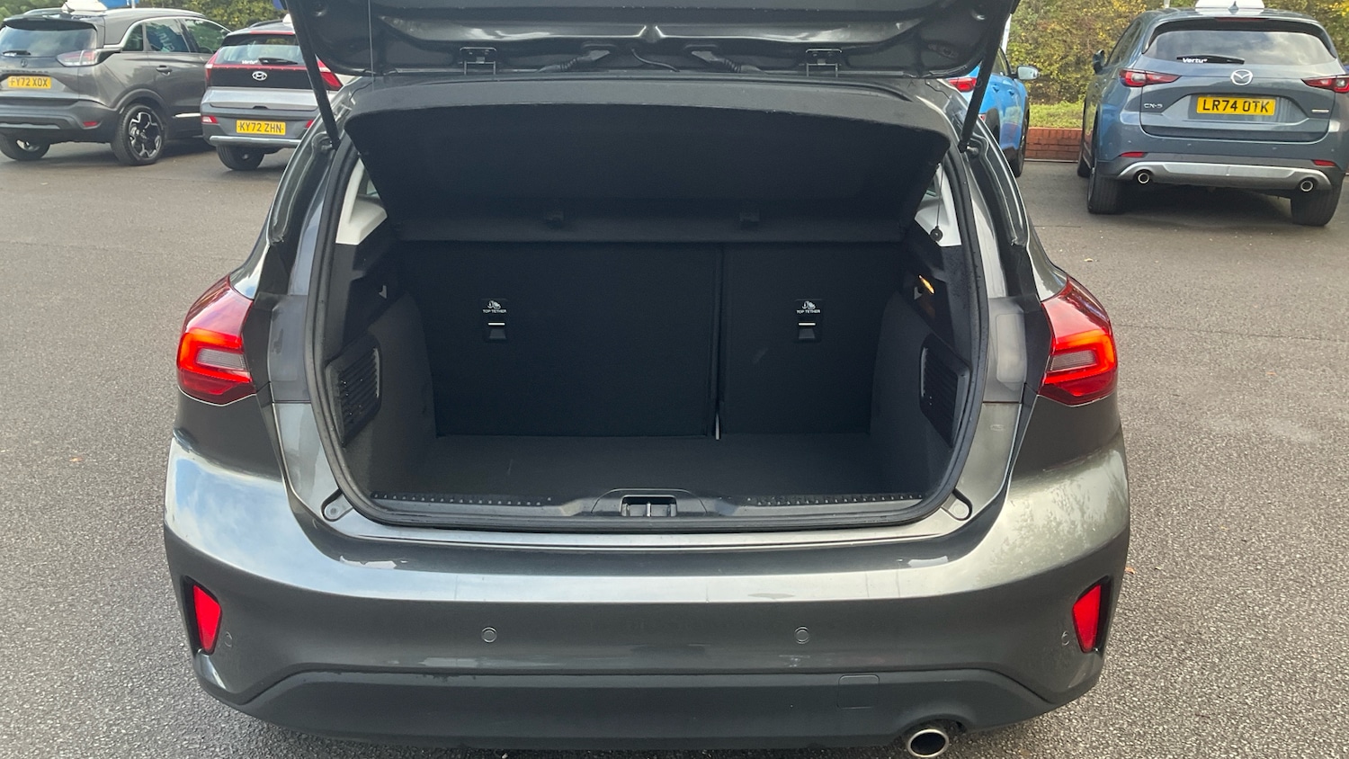 Used Ford Focus 2023 for sale - 76374037: Photo 4