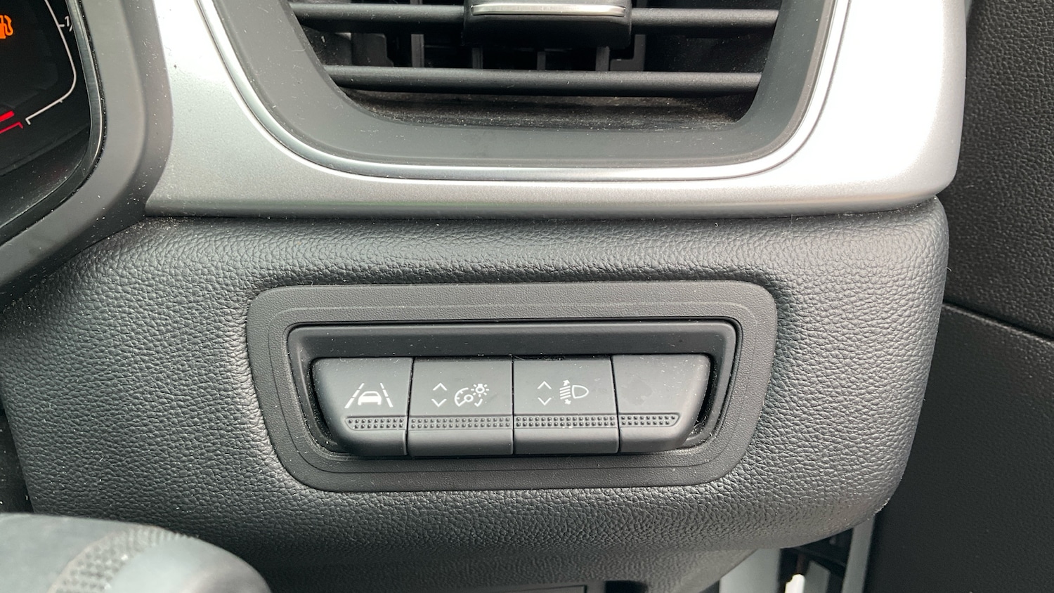 Used Renault Captur 2023 for sale - 77675307: Photo 29