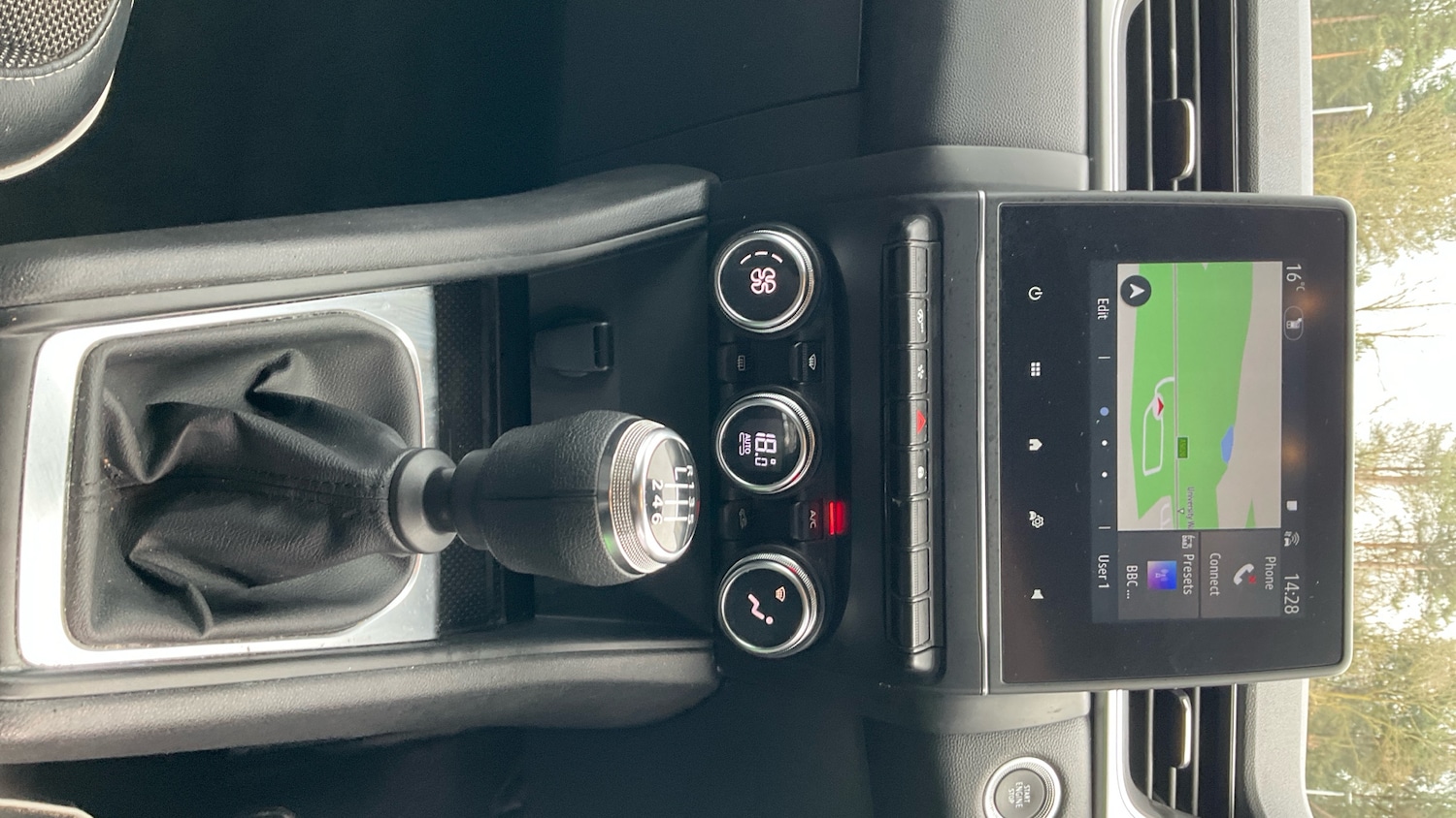 Used Renault Captur 2023 for sale - 77675307: Photo 36