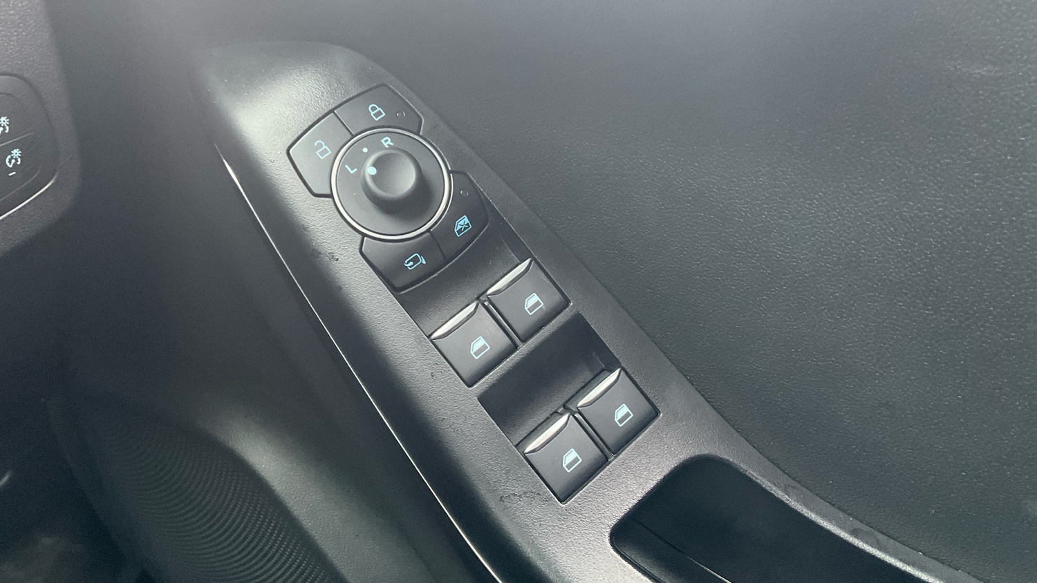 Used Ford Puma 2024 for sale - 77034241: Photo 28