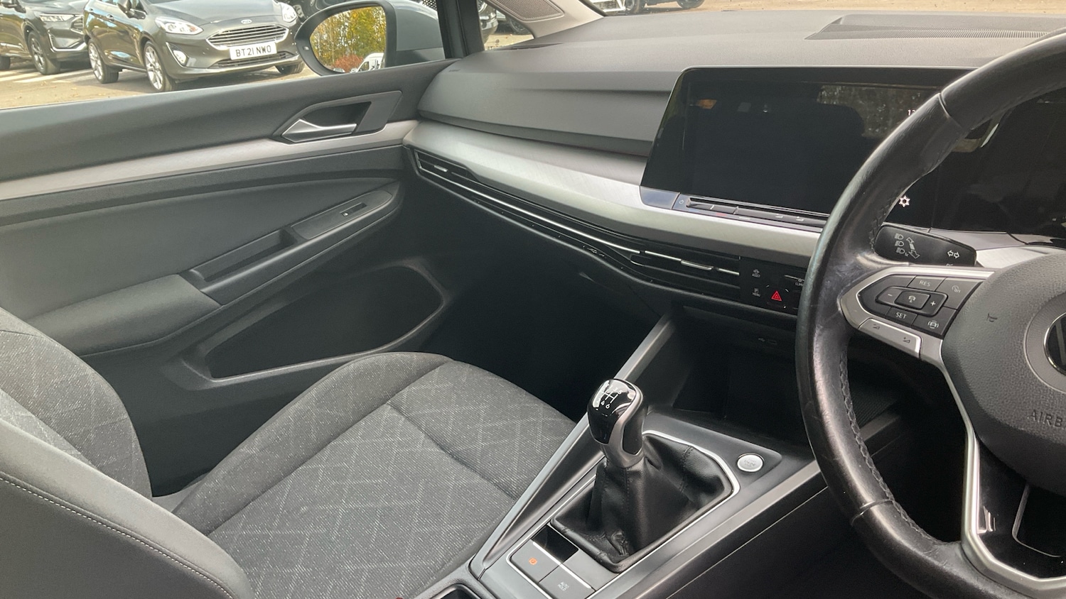 Used Volkswagen Golf 2020 for sale - 76374040: Photo 14