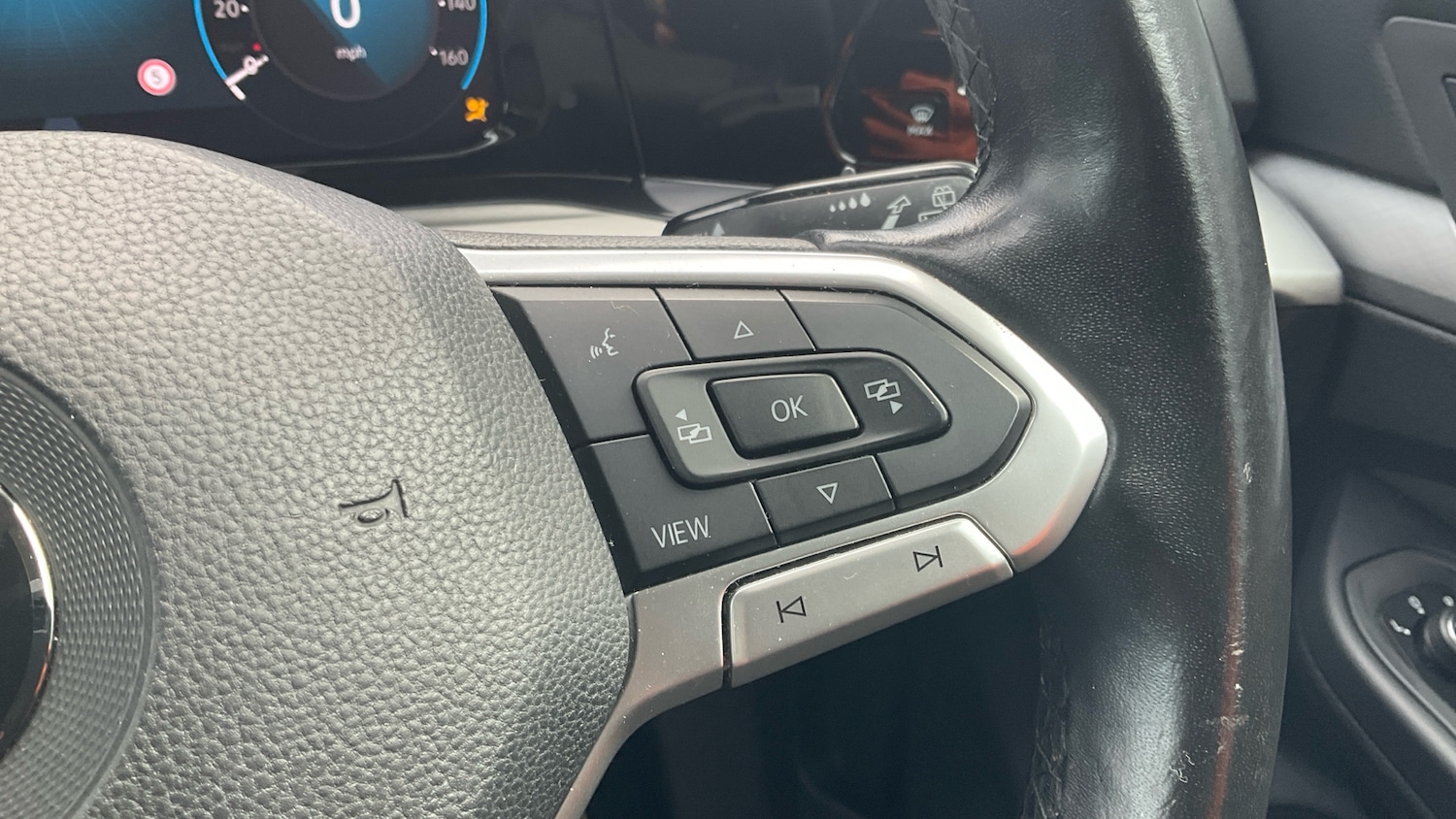 Used Volkswagen Golf 2020 for sale - 76374040: Photo 34