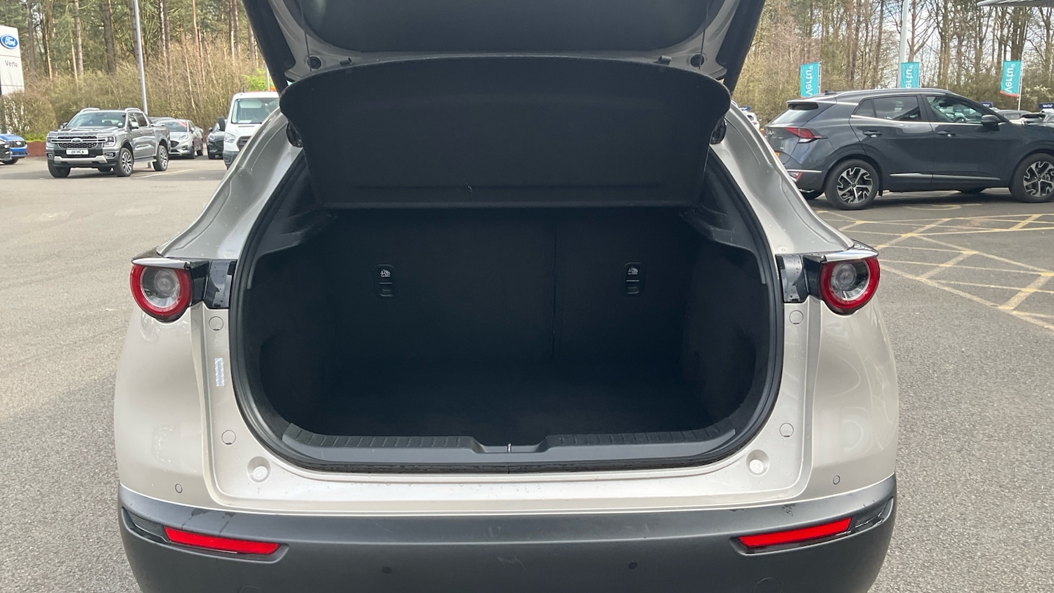 Used Mazda CX-30 2022 for sale - 77871888: Photo 4