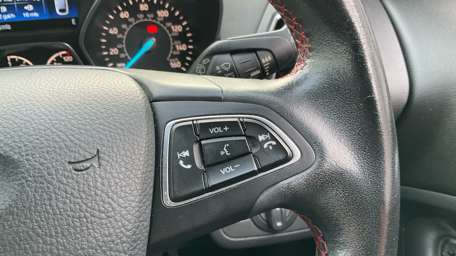 Used Ford Kuga 2018 for sale - 77482203: Photo 35