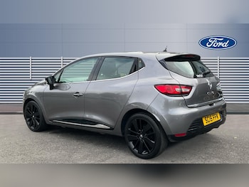 Used Renault Clio 2015 for sale - 76339998: Photo