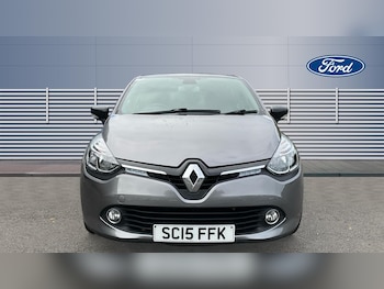 Used Renault Clio 2015 for sale - 76339998: Photo