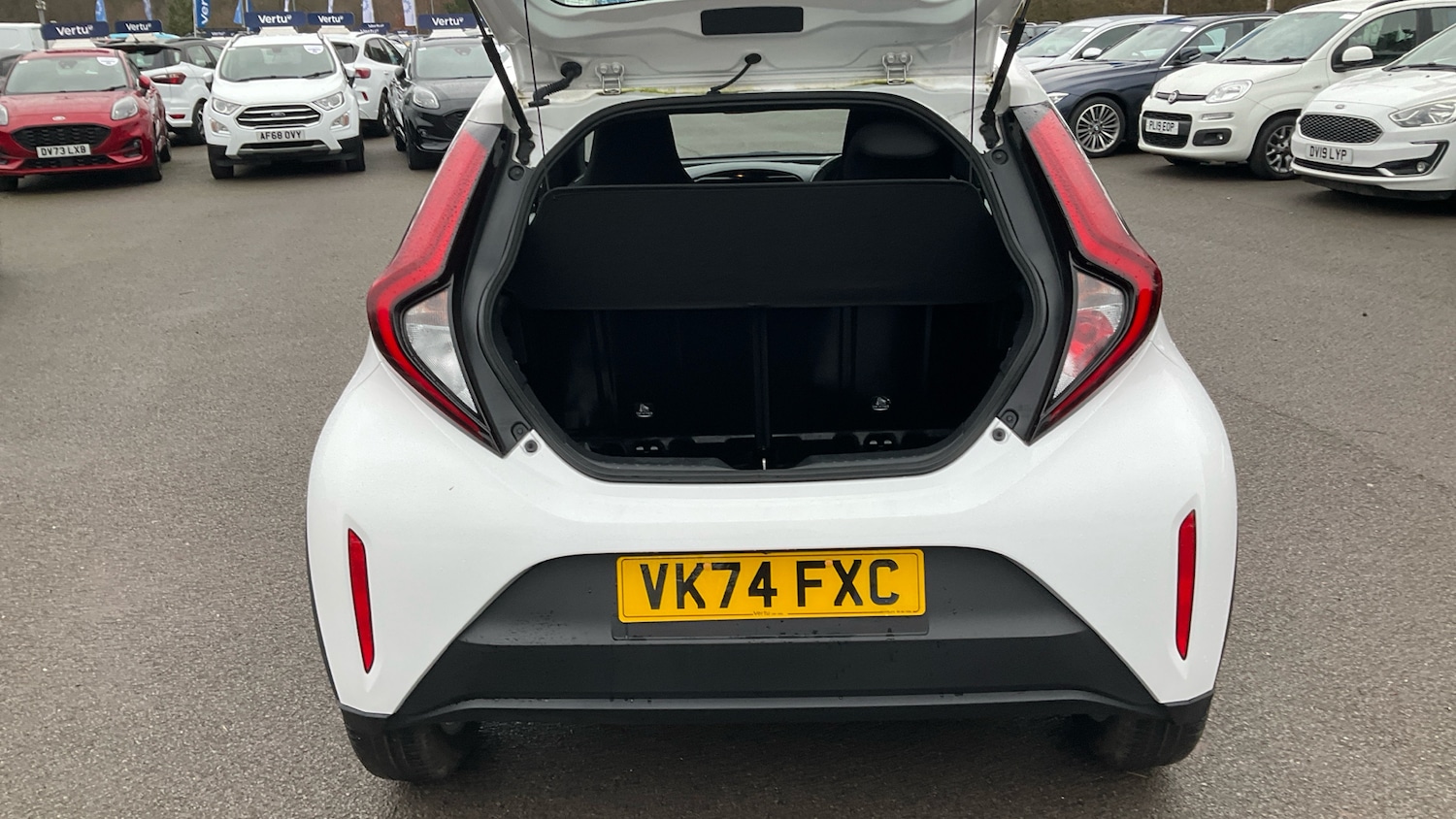 Used Toyota Aygo X 2024 for sale - 77283675: Photo 4