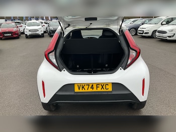 Used Toyota Aygo X 2024 for sale - 77283675: Photo