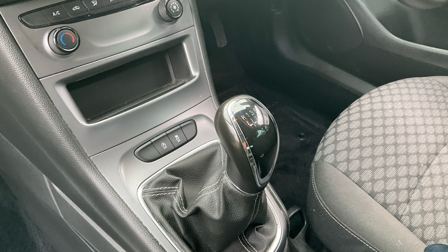 Used Vauxhall Astra 2019 for sale - 77416916: Photo 13