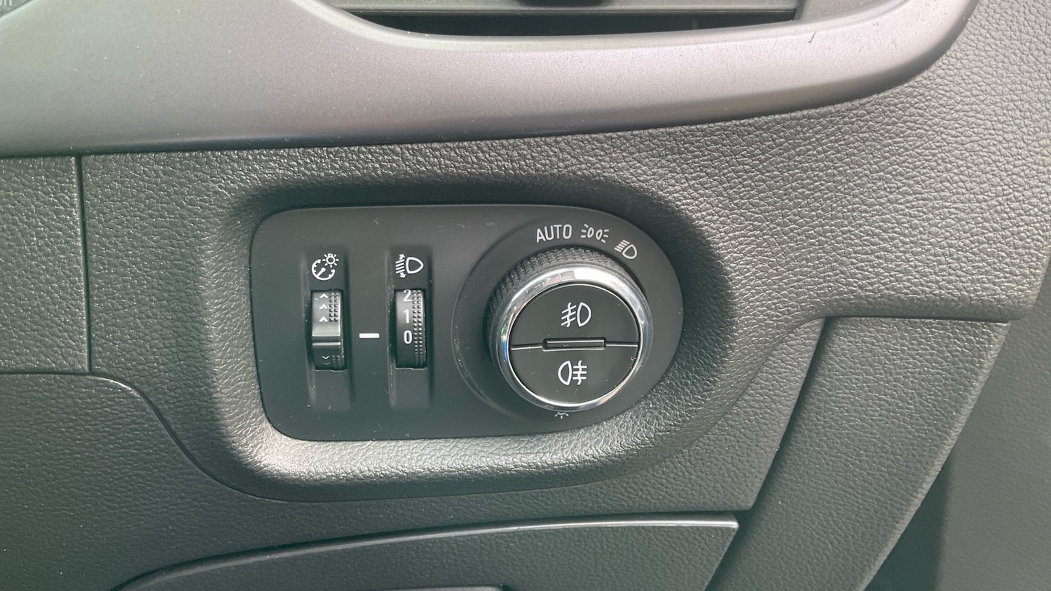 Used Vauxhall Astra 2019 for sale - 77416916: Photo 27