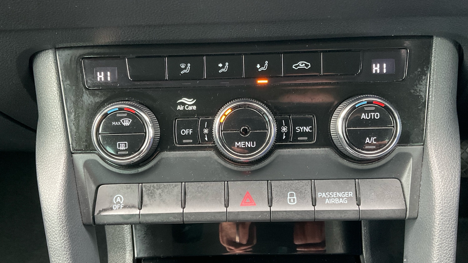 Used Skoda Karoq 2020 for sale - 76161787: Photo 25