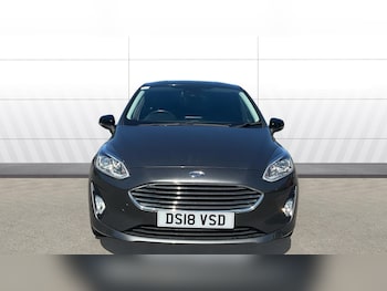 Used Ford Fiesta 2018 for sale - 78433388: Photo