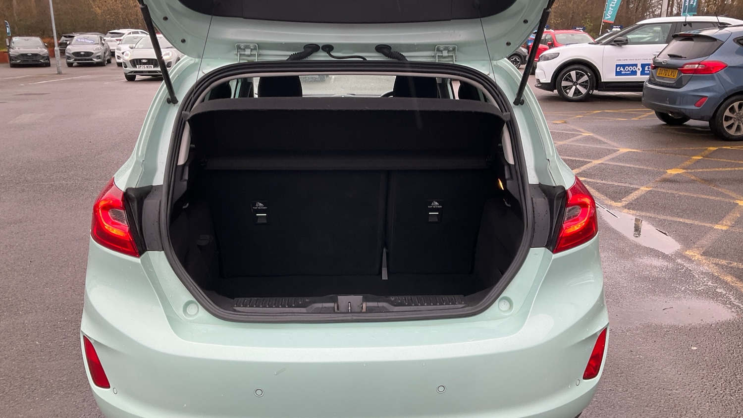 Used Ford Fiesta 2017 for sale - 77482205: Photo 4