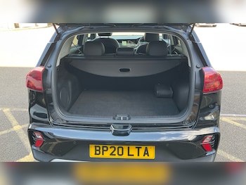 Used Kia Niro 2020 for sale - 78116704: Photo