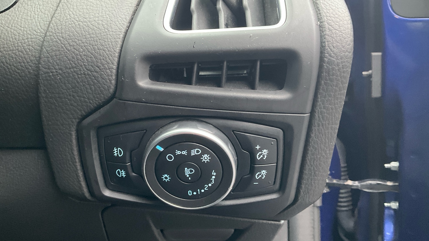 Used Ford Focus 2017 for sale - 77296430: Photo 29