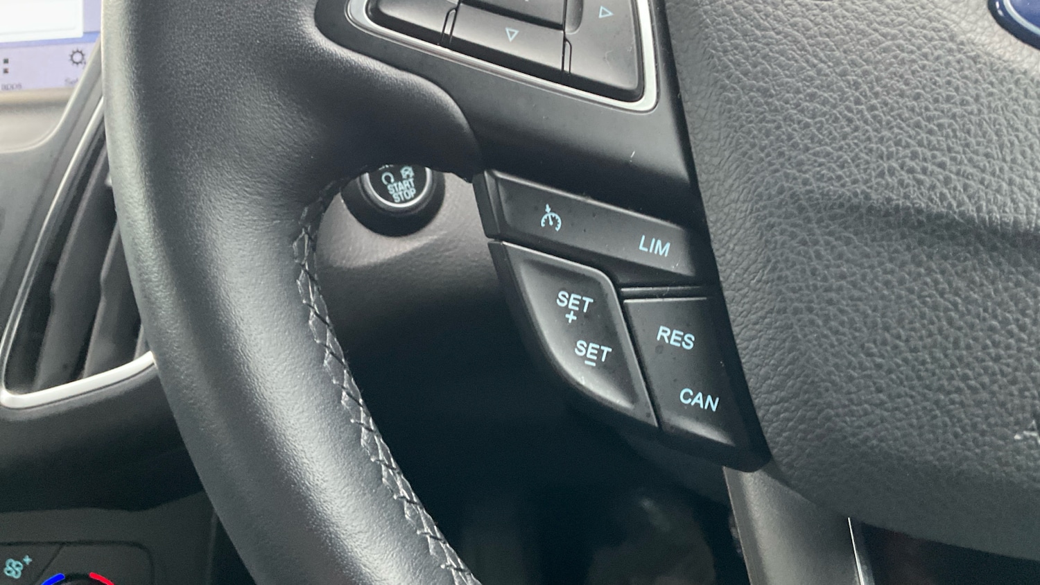 Used Ford Focus 2017 for sale - 77296430: Photo 31