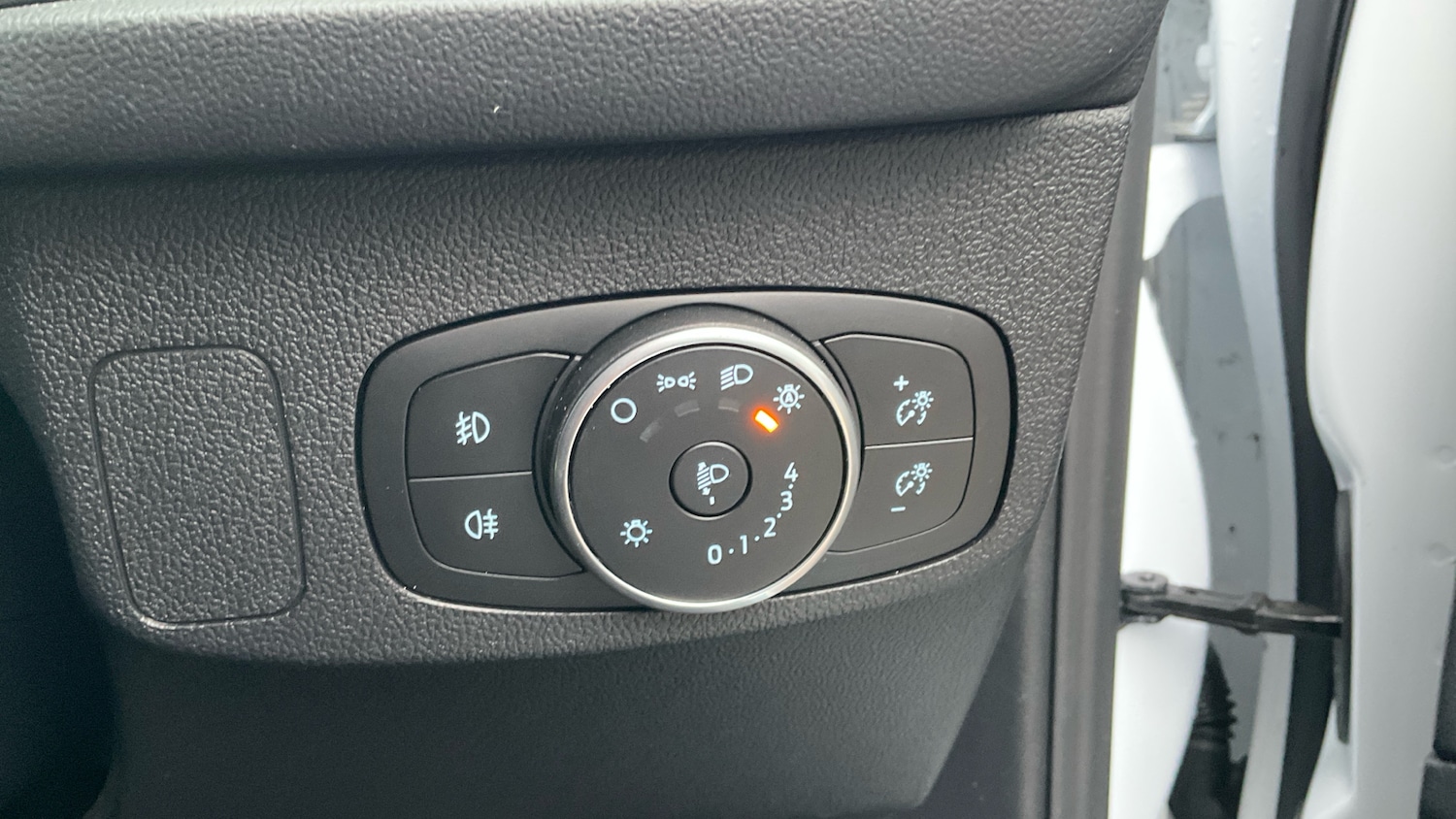 Used Ford Focus 2020 for sale - 77071413: Photo 29