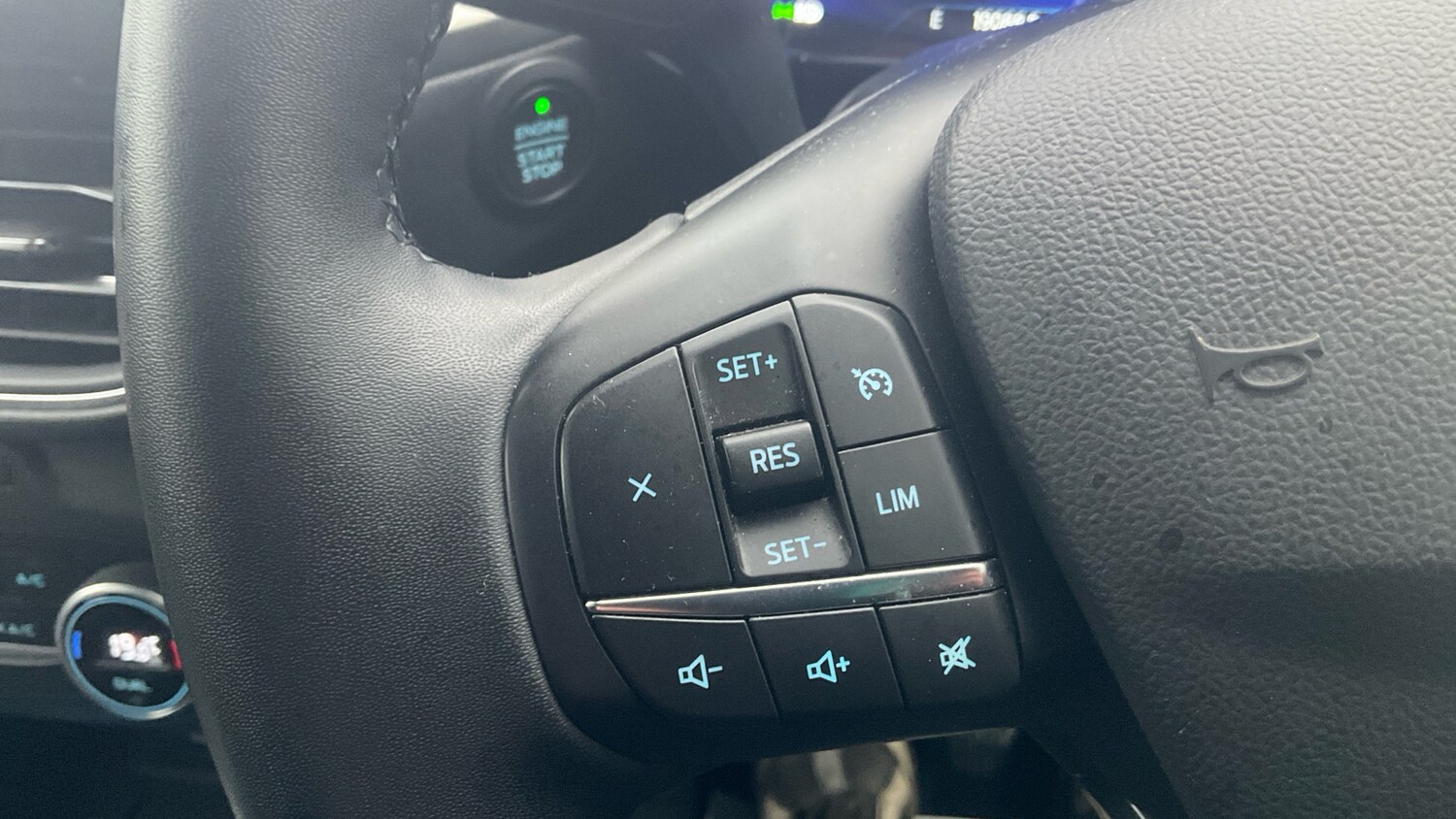 Used Ford Kuga 2022 for sale - 76776345: Photo 35