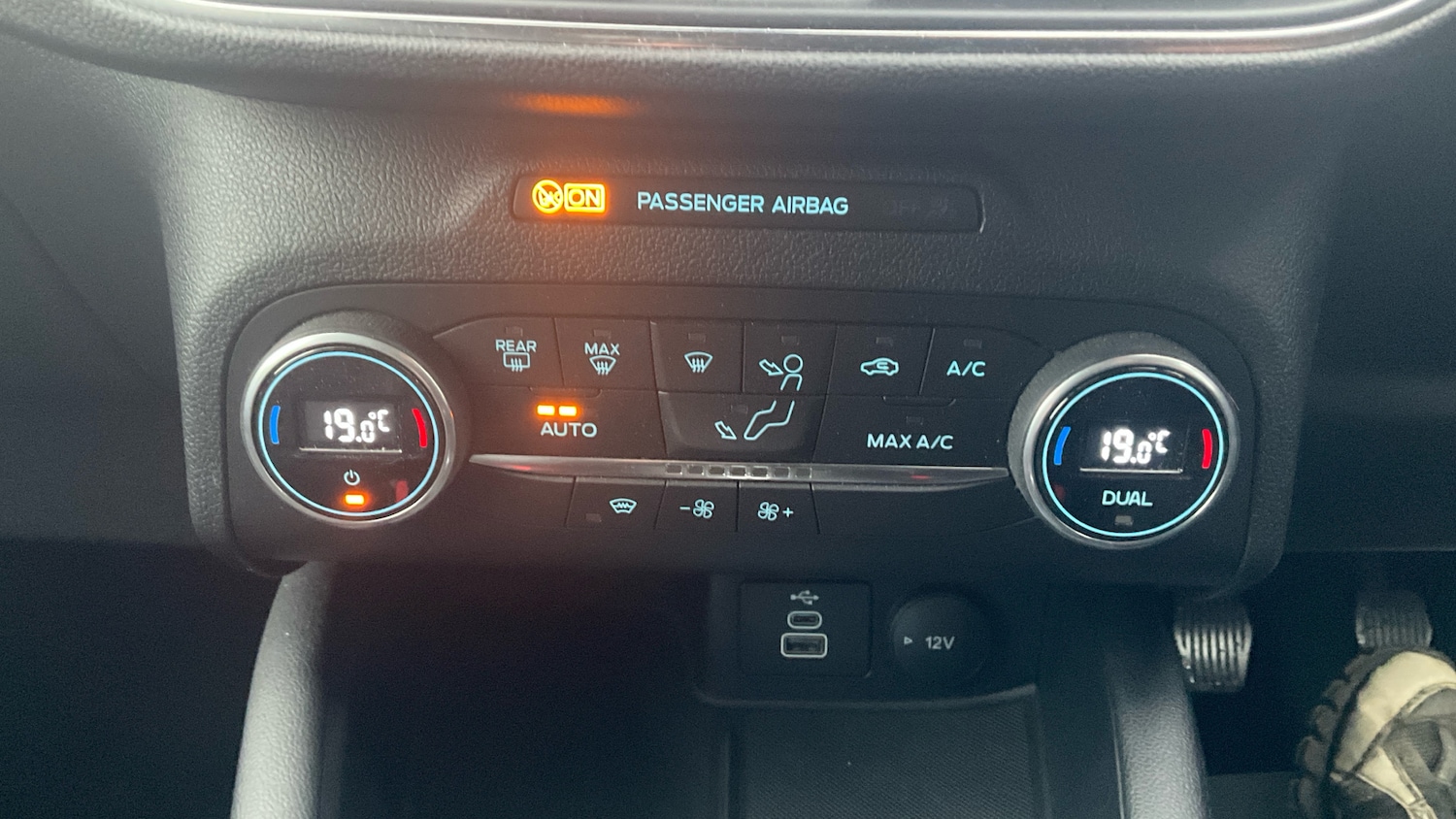 Used Ford Kuga 2022 for sale - 76776345: Photo 41