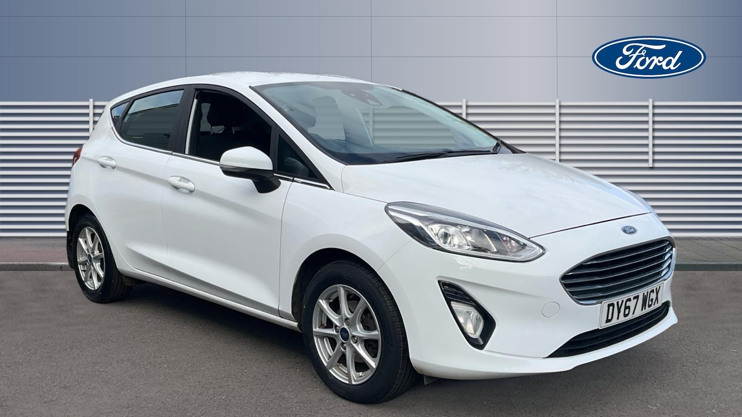 Used Ford Fiesta 2017 for sale - 76352034: Photo 1