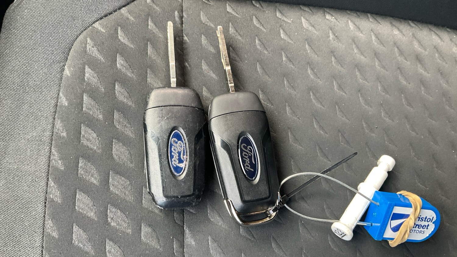 Used Ford Fiesta 2017 for sale - 76352034: Photo 20