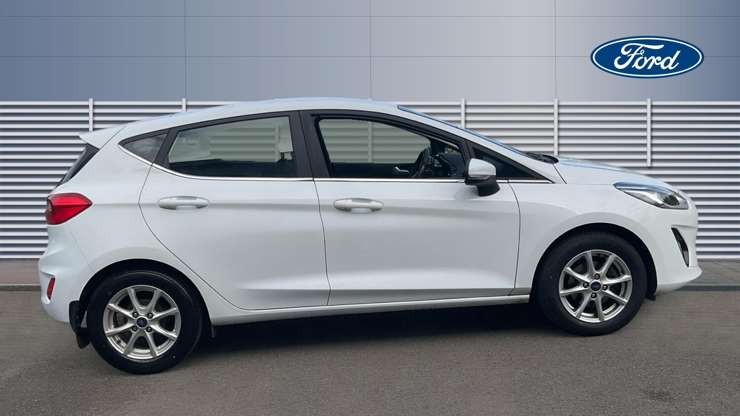 Used Ford Fiesta 2017 for sale - 76352034: Photo 5