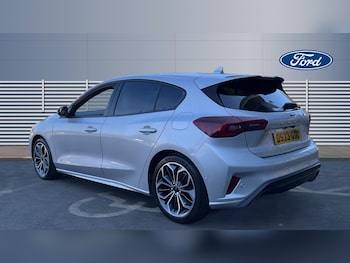 Used Ford Focus 2023 for sale - 77945340: Photo